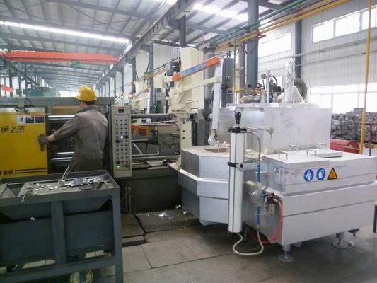 1 fornalha de derretimento de Ton Gas Fired Aluminum Scrap com 4000 quilowatts Shell de alumínio
