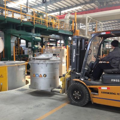 Caldeiras industriais de transferência de alumínio fundido Temperatura máxima de serviço ≤ 850 °C e aumento da temperatura da superfície ≤ 50 °C