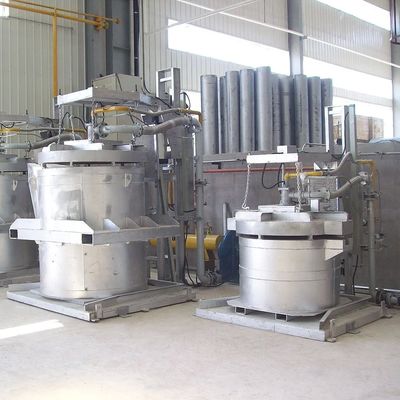 Superfície lisa 500-3000L Ladeiras de transferência de alumínio fundido com tampa