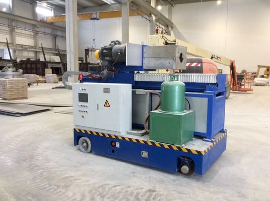 Economize 95% do pessoal de trabalho Máquina de injecção de fluxo para 380V ± 10% de alimentação