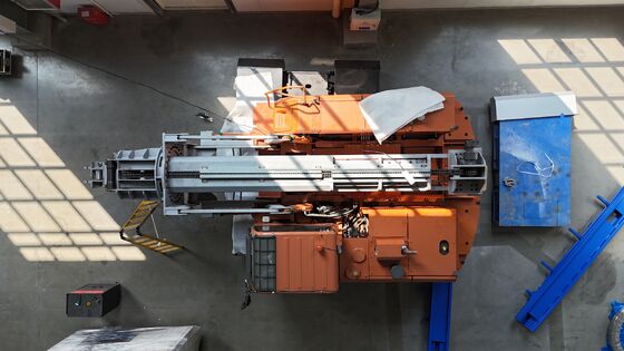 Veículo de Manutenção de Forno Totalmente Elétrico com Controles Inteligentes para Limpeza Segura e Injeção de Fluxo Rotativo