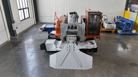 Veículo de Manutenção de Forno Totalmente Elétrico com Controles Inteligentes para Limpeza Segura e Injeção de Fluxo Rotativo