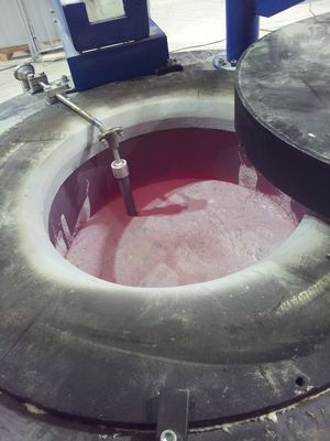 Fornalha 1000KG elétrica azul para a combustão completa guardando de derretimento de alumínio da fornalha