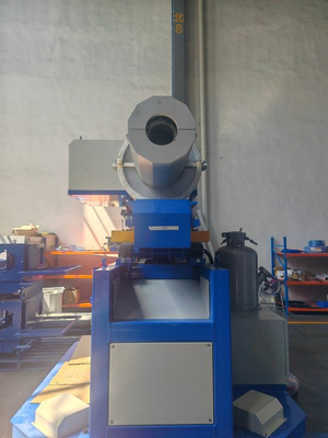 Injetor de fluxo rotativo para moldagem por injecção levantado por pressão de guindaste Mpa 0,1-0,6 Operação suave e precisa